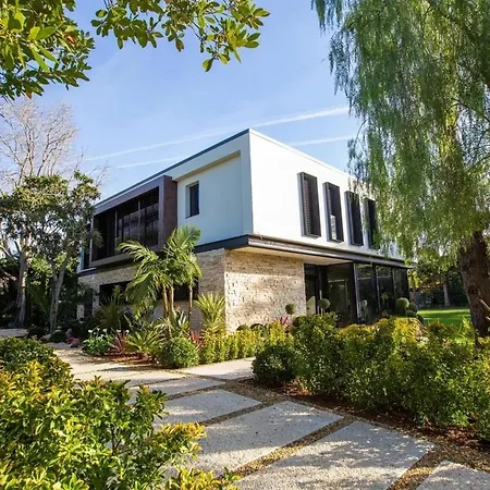 Antibesluxuriousresidence *